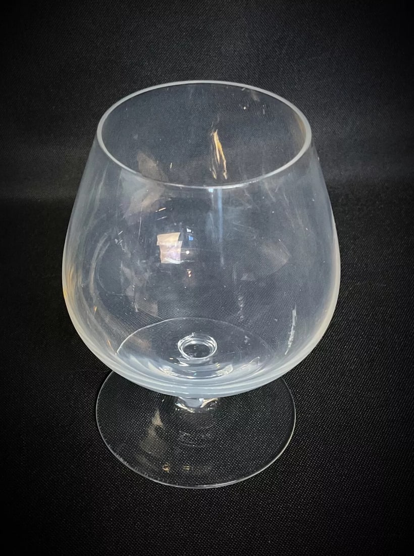 Set of 4 Vintage Crystal Wine Glasses - 8