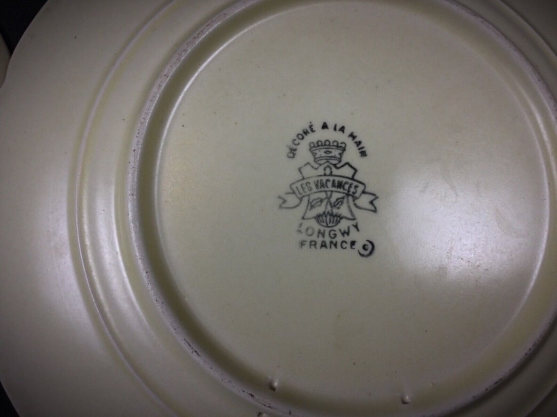 Pair of Antique Hand-Painted Longwy Plates - "Vacance" Design, France - 6