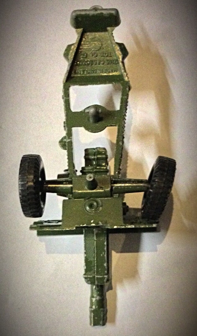 Vintage Miniature Anti-Tank Cannon - The Crescent Toys Militaria - 6