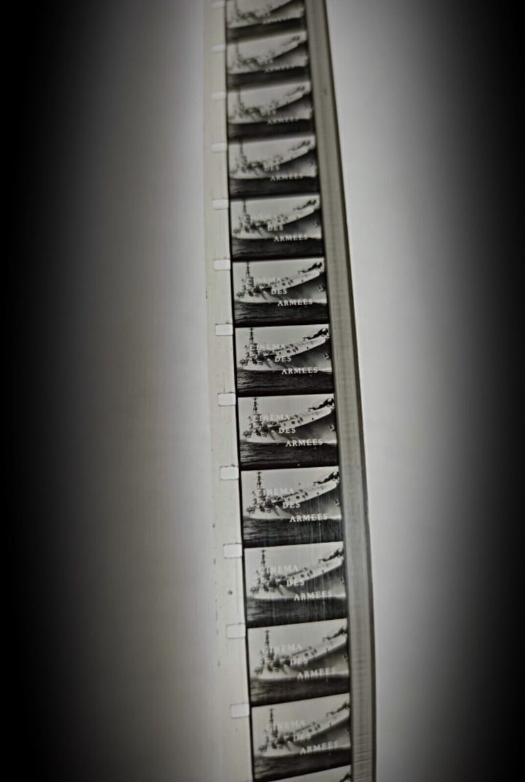 Vintage Military Film with Metal Box "ECPA" - Les Véhicules Blindés - 7