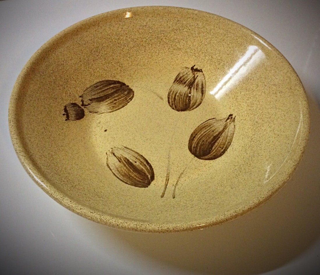 Large Sarreguemines Faience Salad Bowl with Tulip Flower Design - France - 2