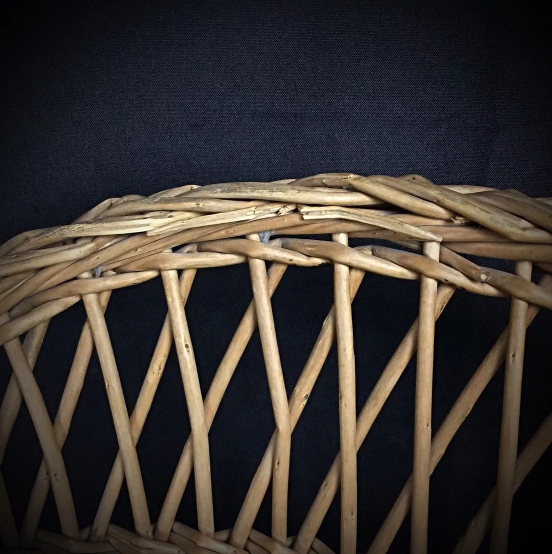 Antique 20th Century Children's Chair in Wood and Wicker - 8