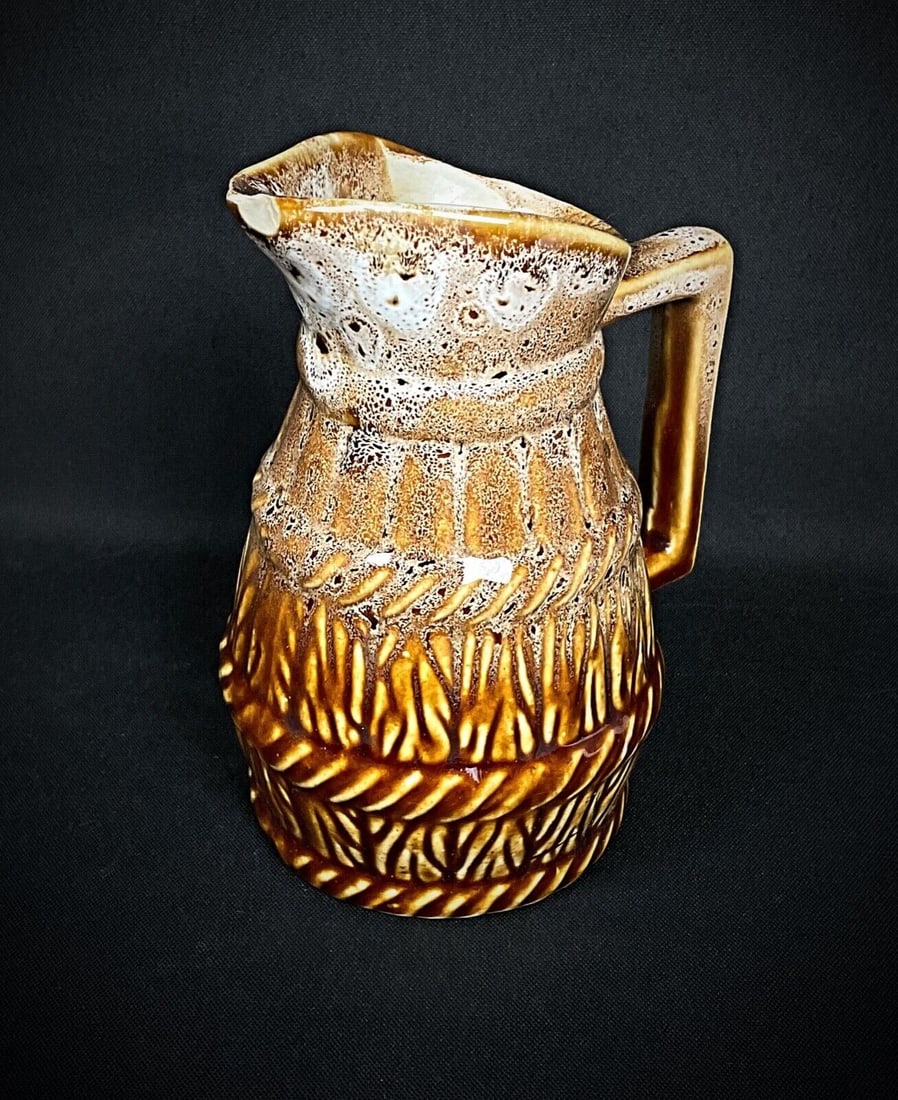 Vintage 20th Century Bar or Bistro Ceramic Pitcher, 1/4 Liter - 2