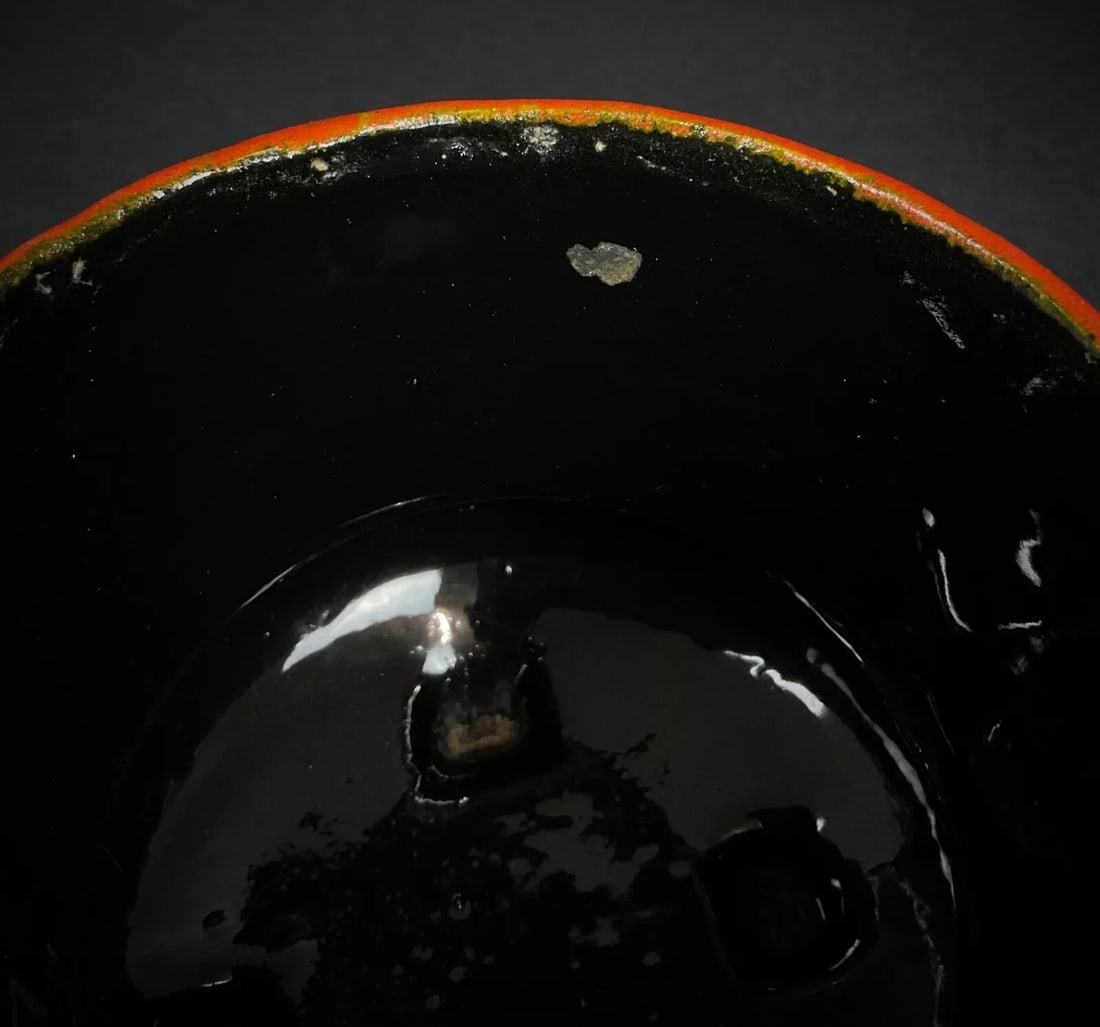 Charming 20th Century Italian Faience Decorative Cauldron - 9