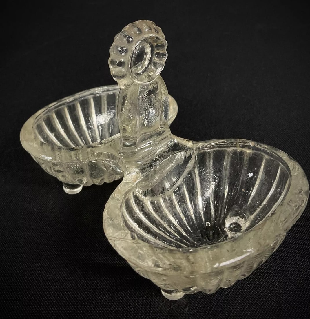Antique 20th-Century French Quadruple-Footed Glass Salt Cellar - 7