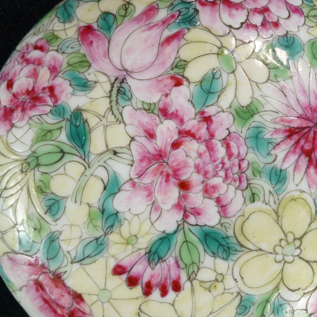 Chinese Paste Box Thousand Flowers c 1900 - 7