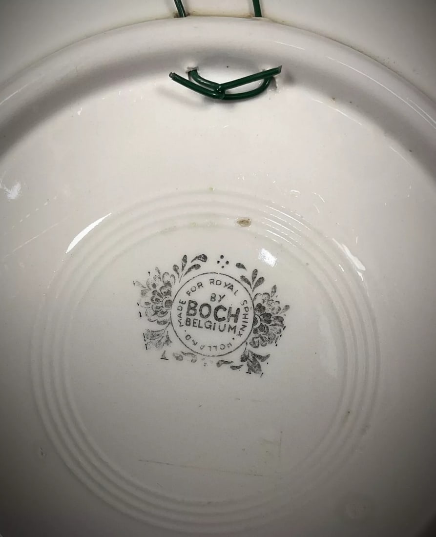 Large Vintage Handcrafted Floral Faience Plate by Boch Holland - 7