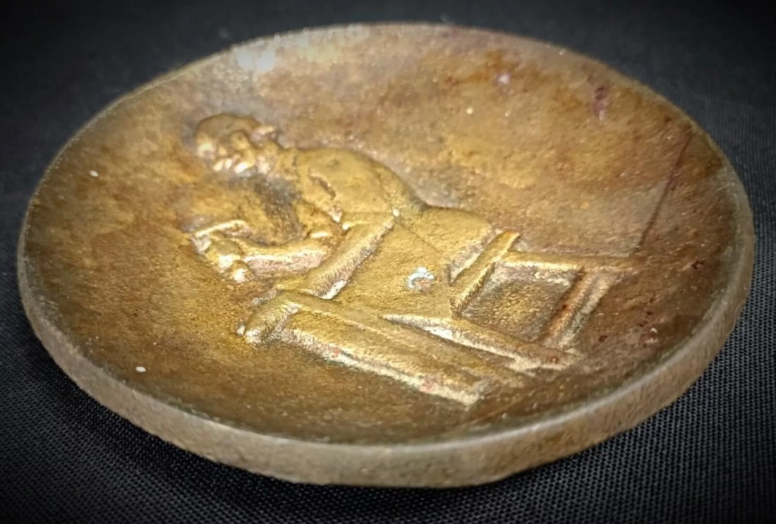 Vintage 20th Century Bronze Trinket Dish Signed "Clenget" - 3