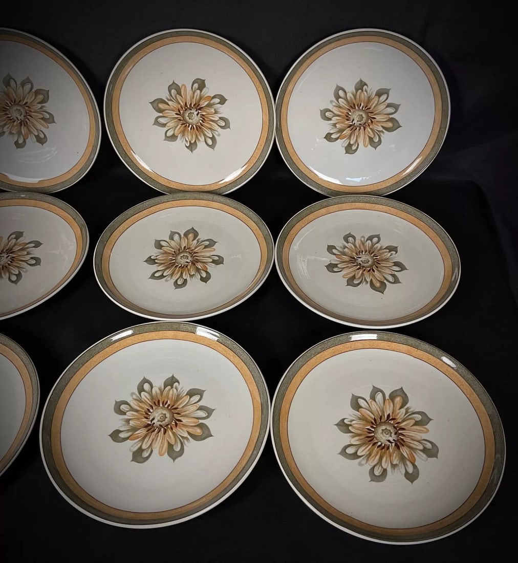 Vintage 20th-Century Set of 12 Grès de la Vallée Stoneware Plates - 7