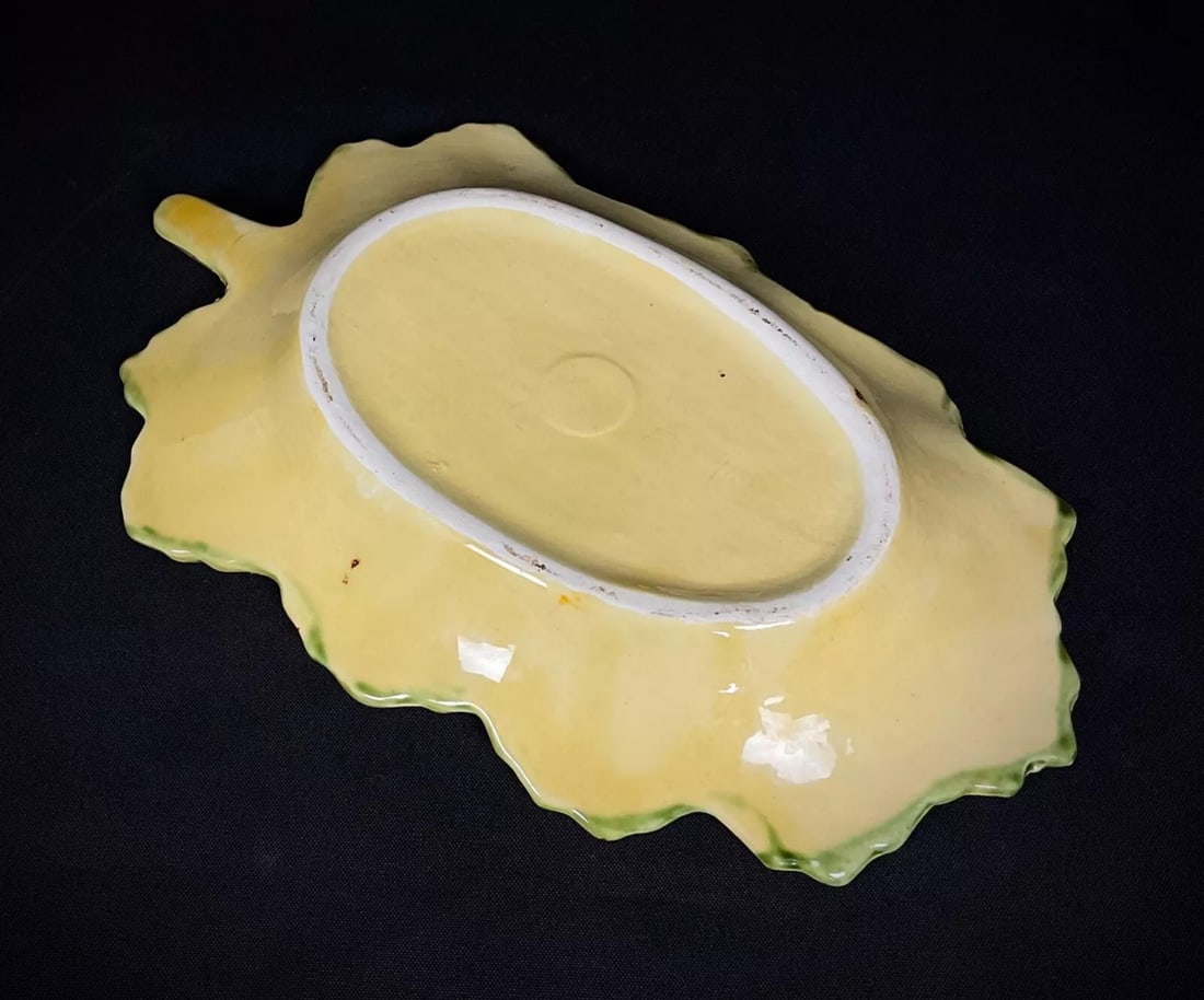 Large 20th Century French Faience Olive Decor Vide-Poche - 4