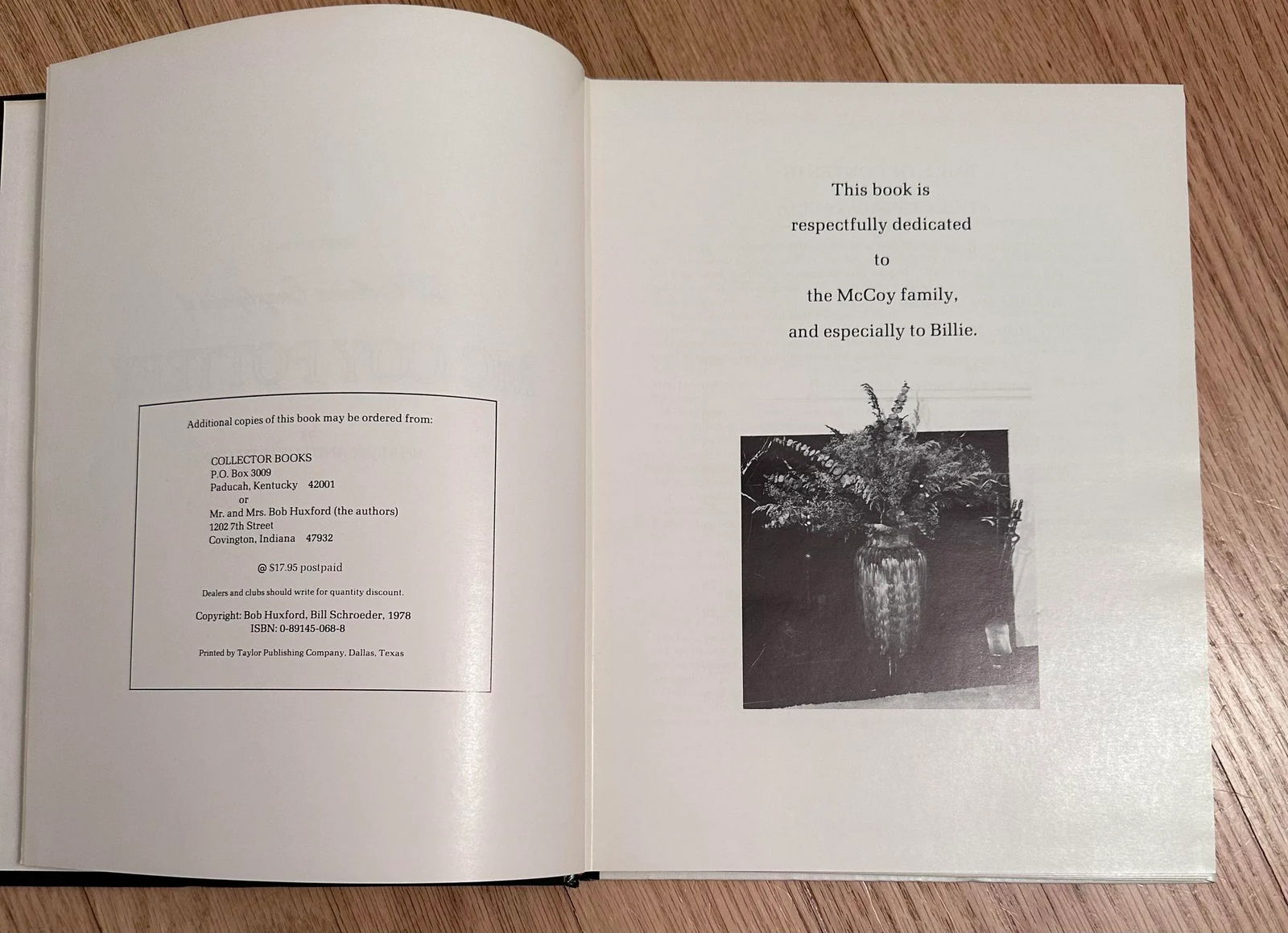 The Collectors Encyclopedia of McCoy Pottery Hardciver Book 1982 - 2