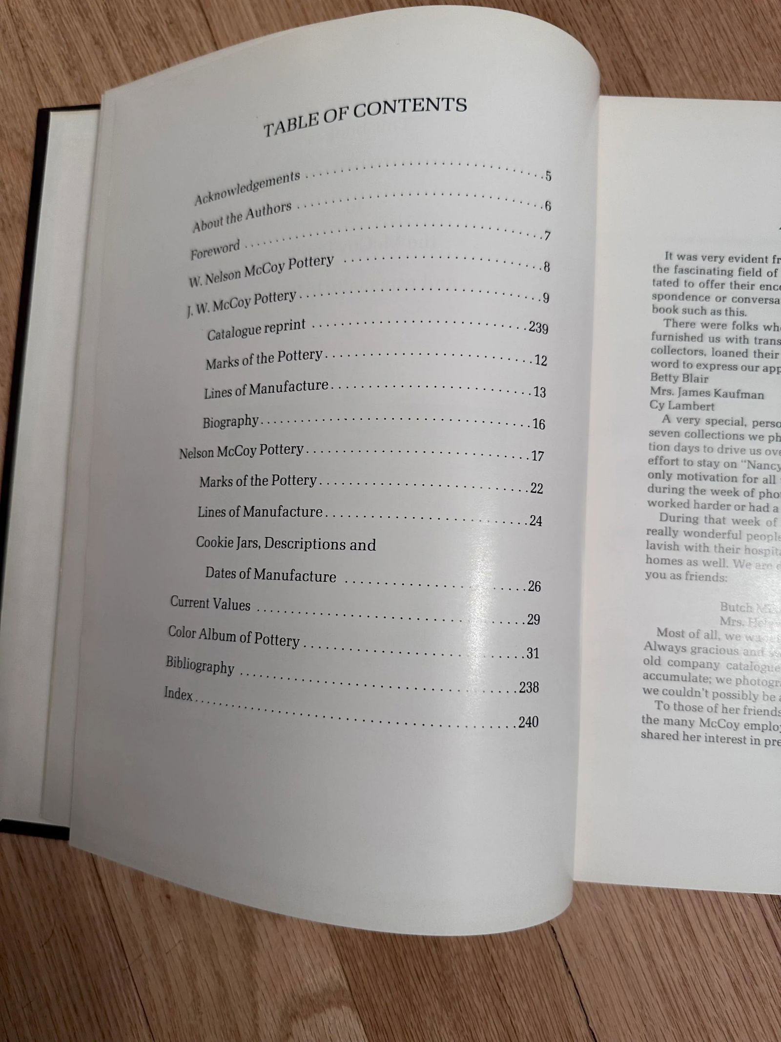 The Collectors Encyclopedia of McCoy Pottery Hardciver Book 1982 - 3