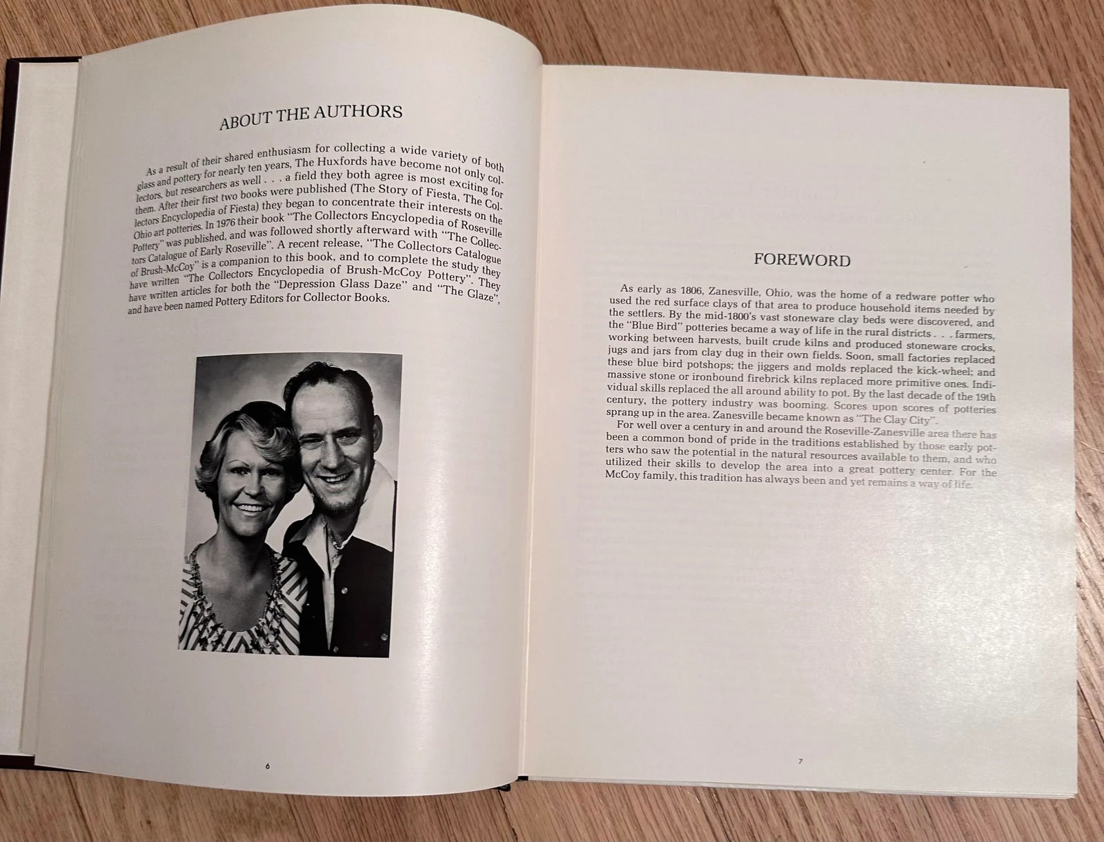 The Collectors Encyclopedia of McCoy Pottery Hardciver Book 1982 - 4