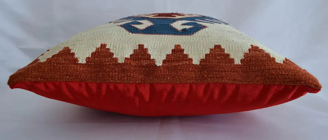 Hand Woven Silk Pillow Cover 1. Class Throw Pillow - 15"³ X 15"³ - 2