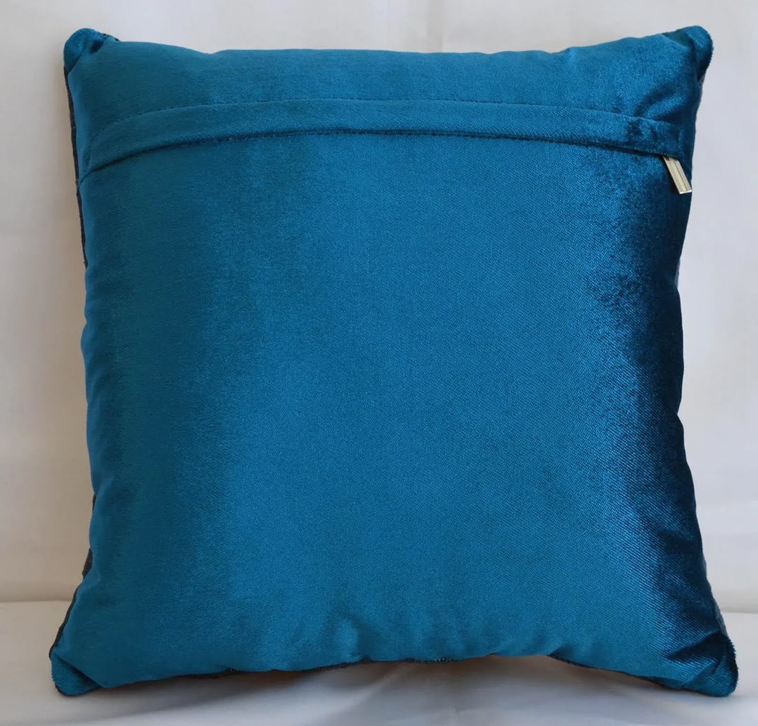 Hand Woven Silk Pillow Cover Oushak Pattern 1. Class Throw Pillow - 15"³ X 15"³ - 3