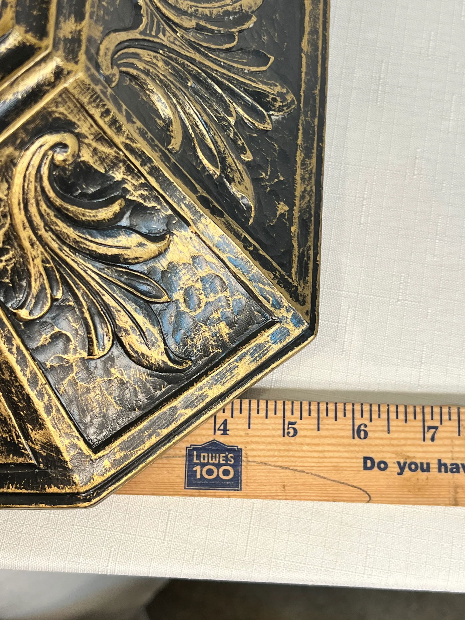 Vintage Syroco Hollywood Regency Gold and Black Acanthus Leaf Wall Pocket - 11