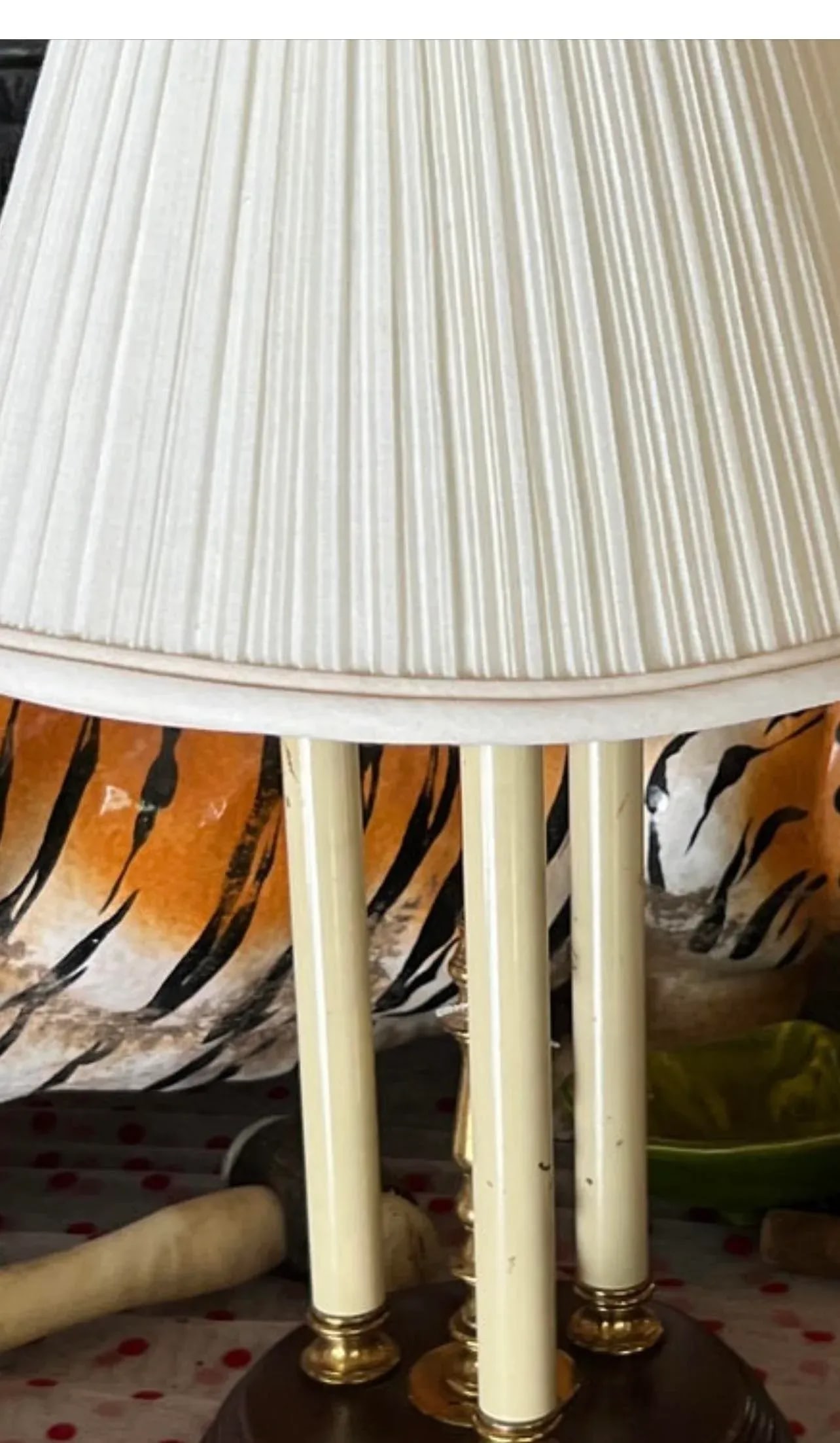 Vintage 1970s Neoclassical Style Wooden Lamp - 3