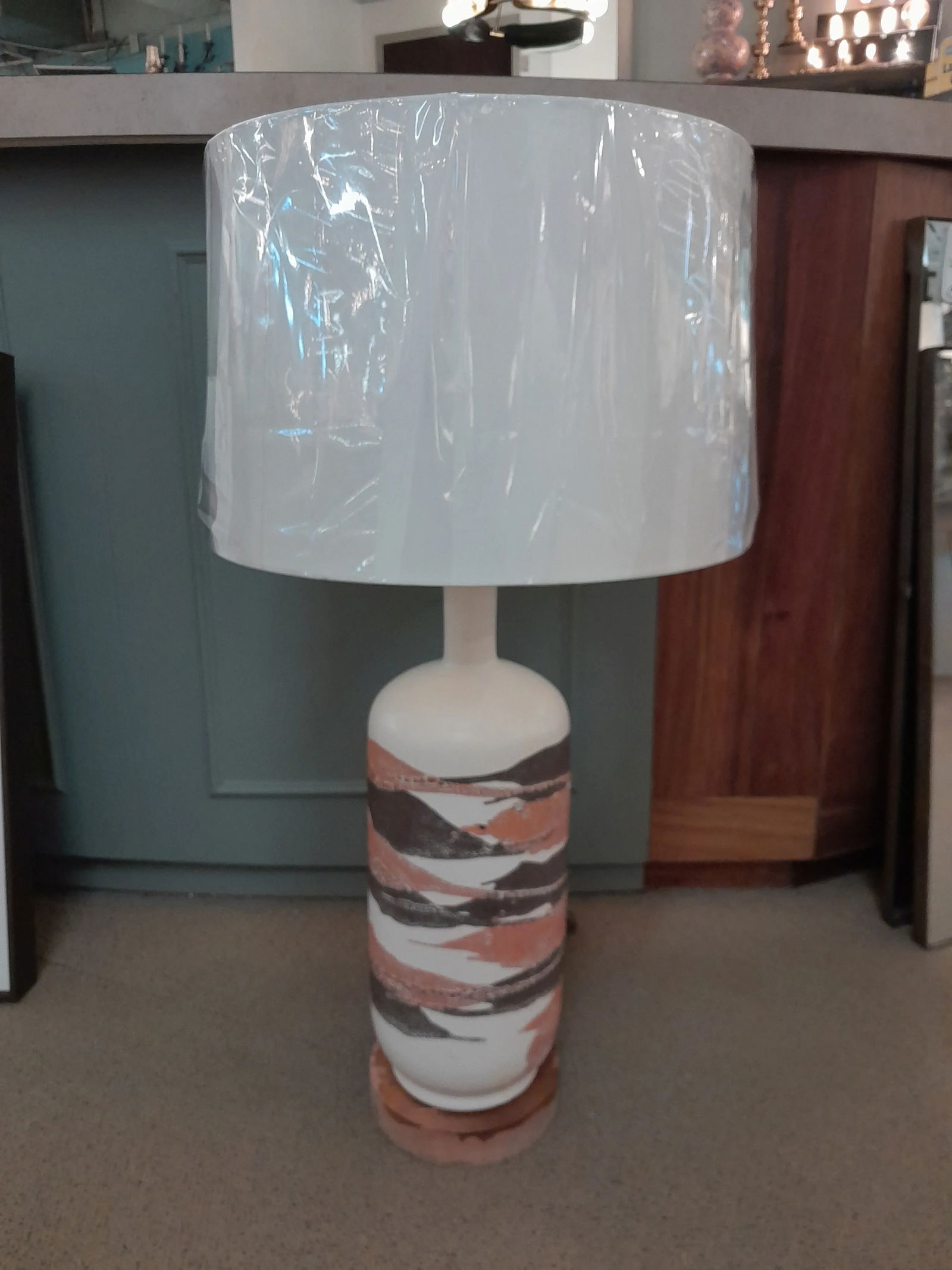 1960s Large Vintage Haeger Pottery Orange Peel Earthenware Pottery Lamp With Silk Drum Shade - 11