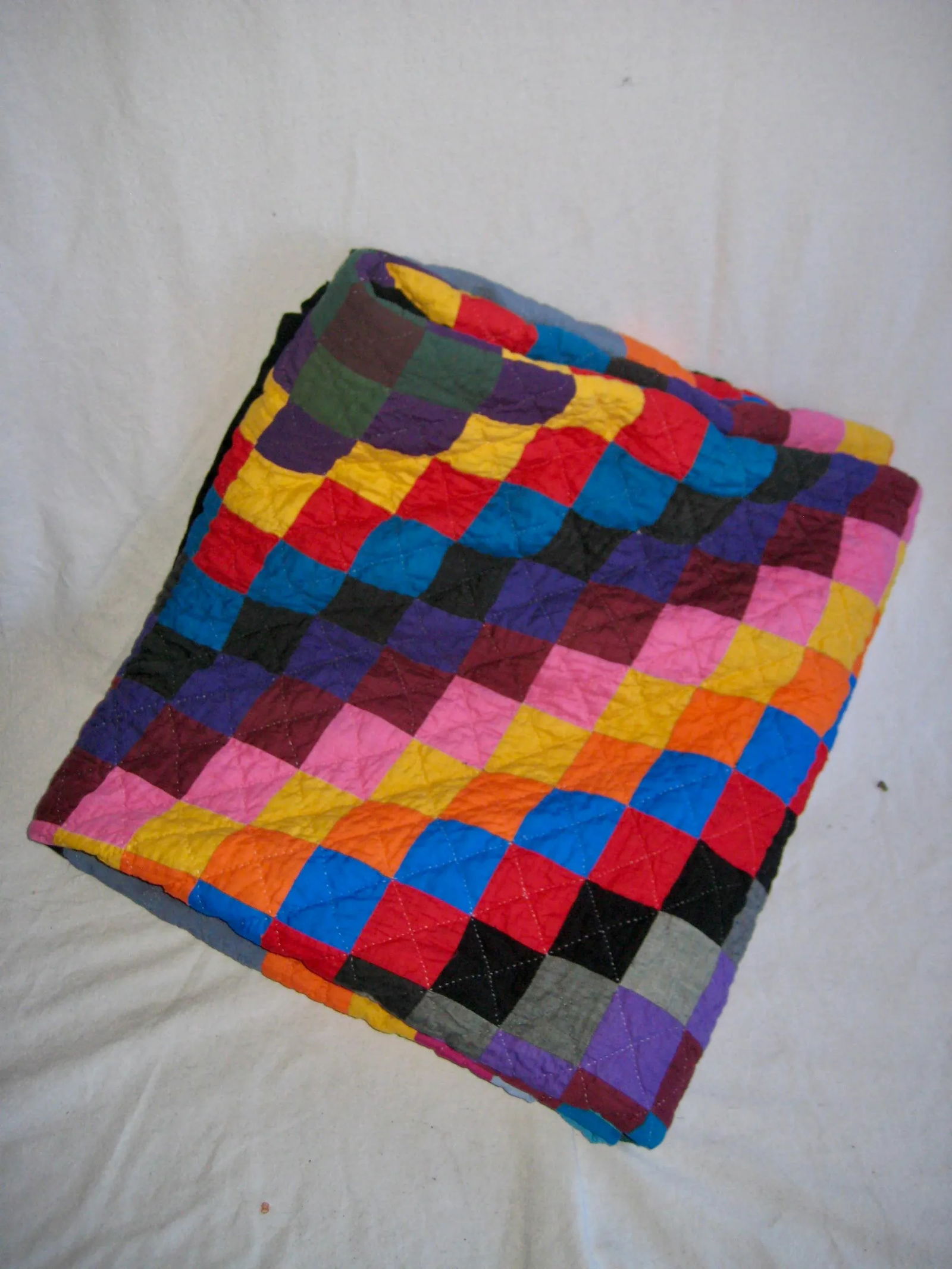 Mid -Century Amish Quilt - 8