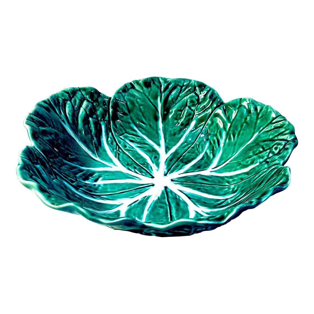 Bordallo Pinheiro Salad Bowl - 1990s Vintage: Since 1884 Bordallo Pinheiro artisans in Portugal have produced this distinctive deep green "cabbage" ware. Highly collectable and popular - this large salad/serving bowl was created sometime in the 1