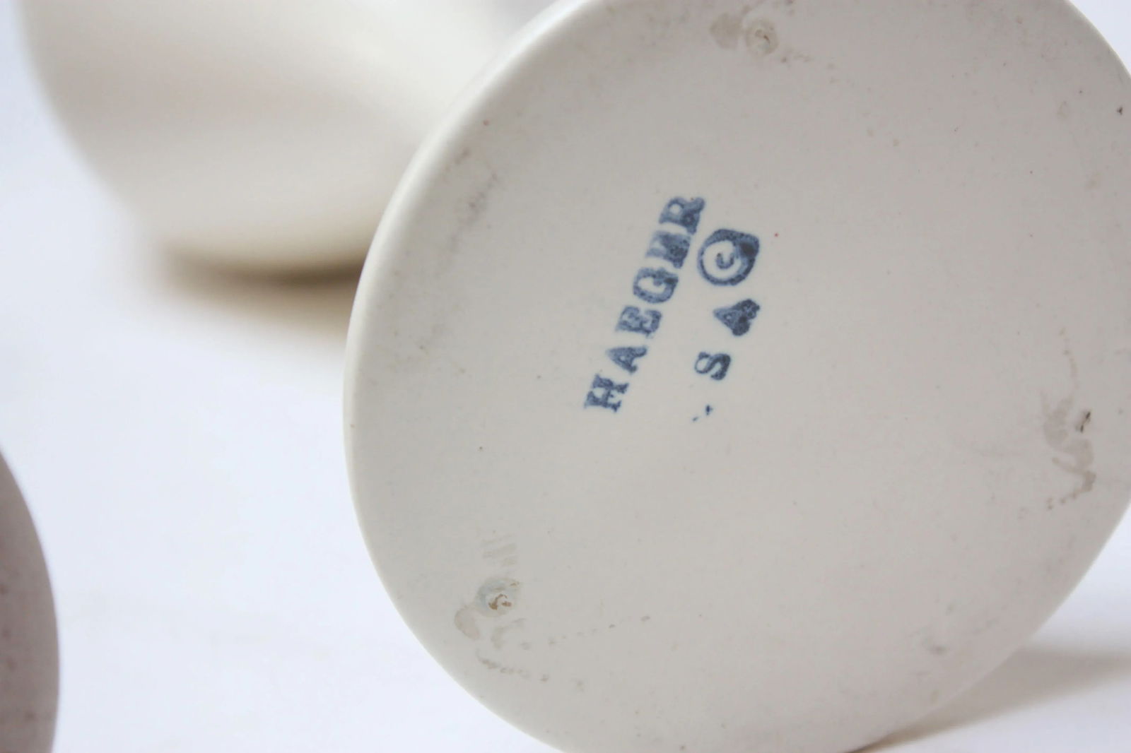 Large Haeger Ceramic Goblets / Chalices in Pink and White - a Pair - 11