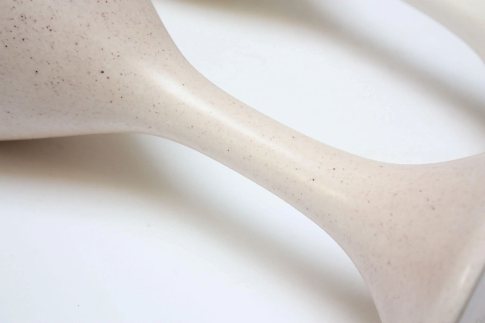 Large Haeger Ceramic Goblets / Chalices in Pink and White - a Pair - 7