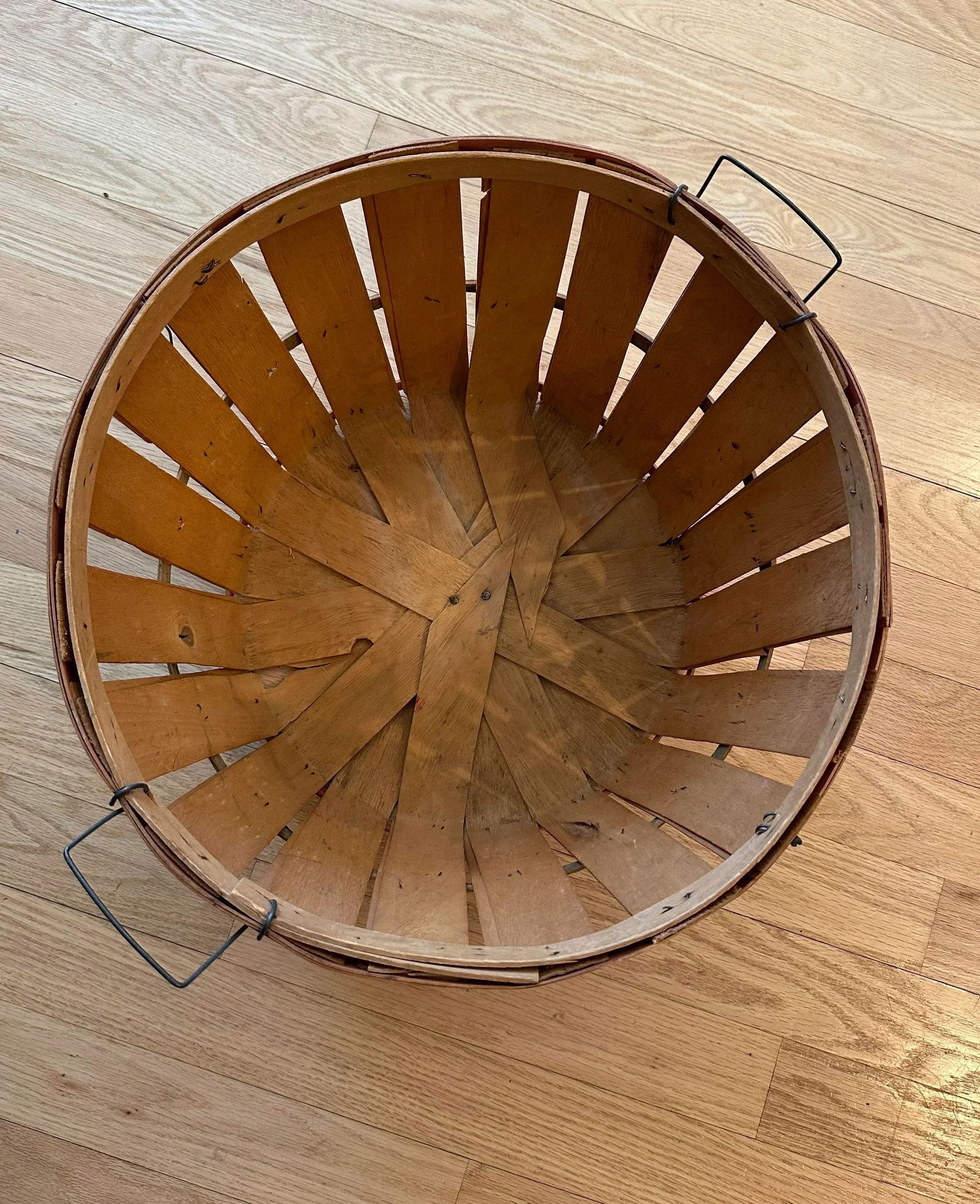 1990s Vintage Wood Bushel Basket - 2