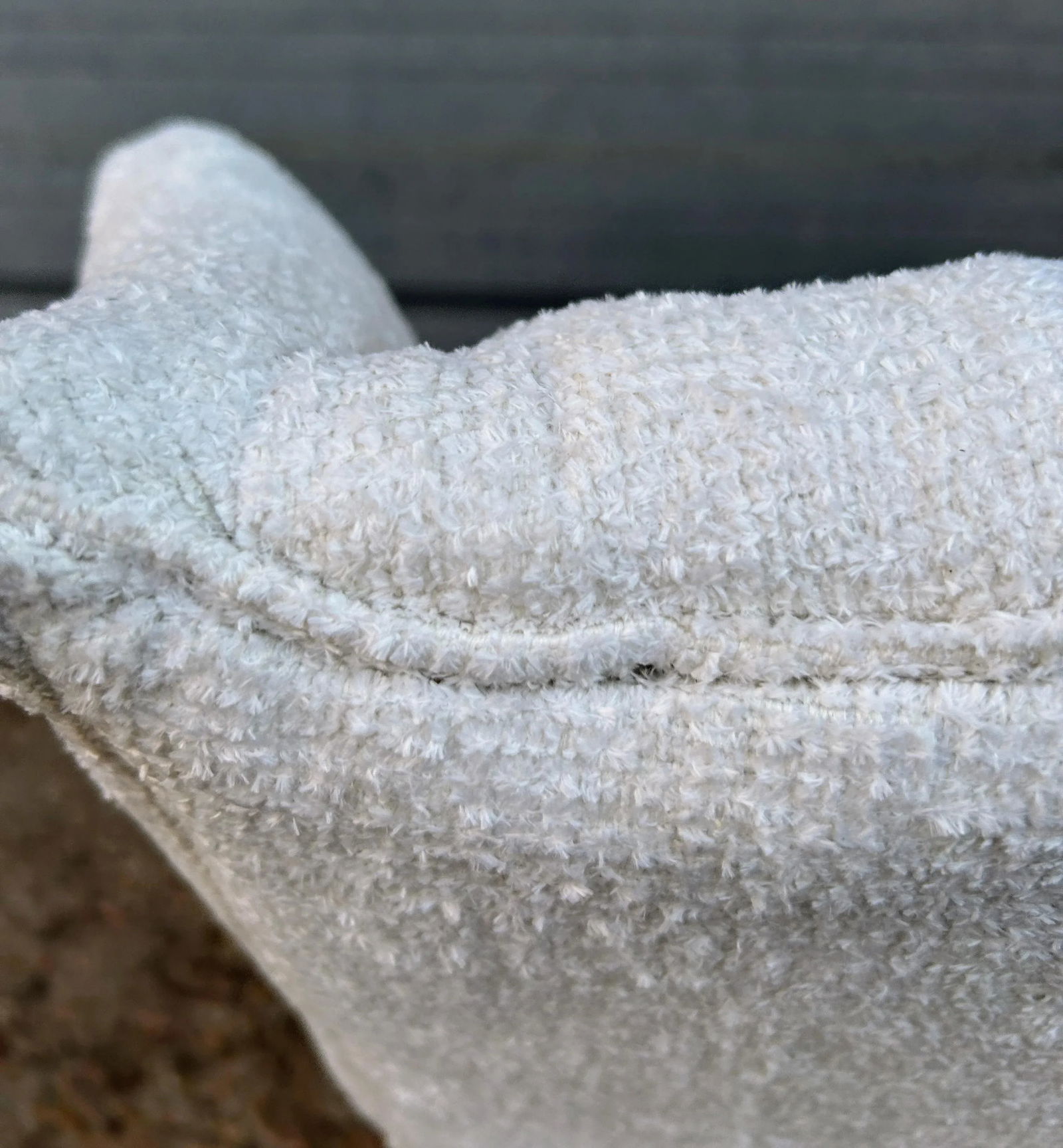 1980s Vintage Lee Industries Lyrical Snow Upholstered Wingback Arm Chair - 6