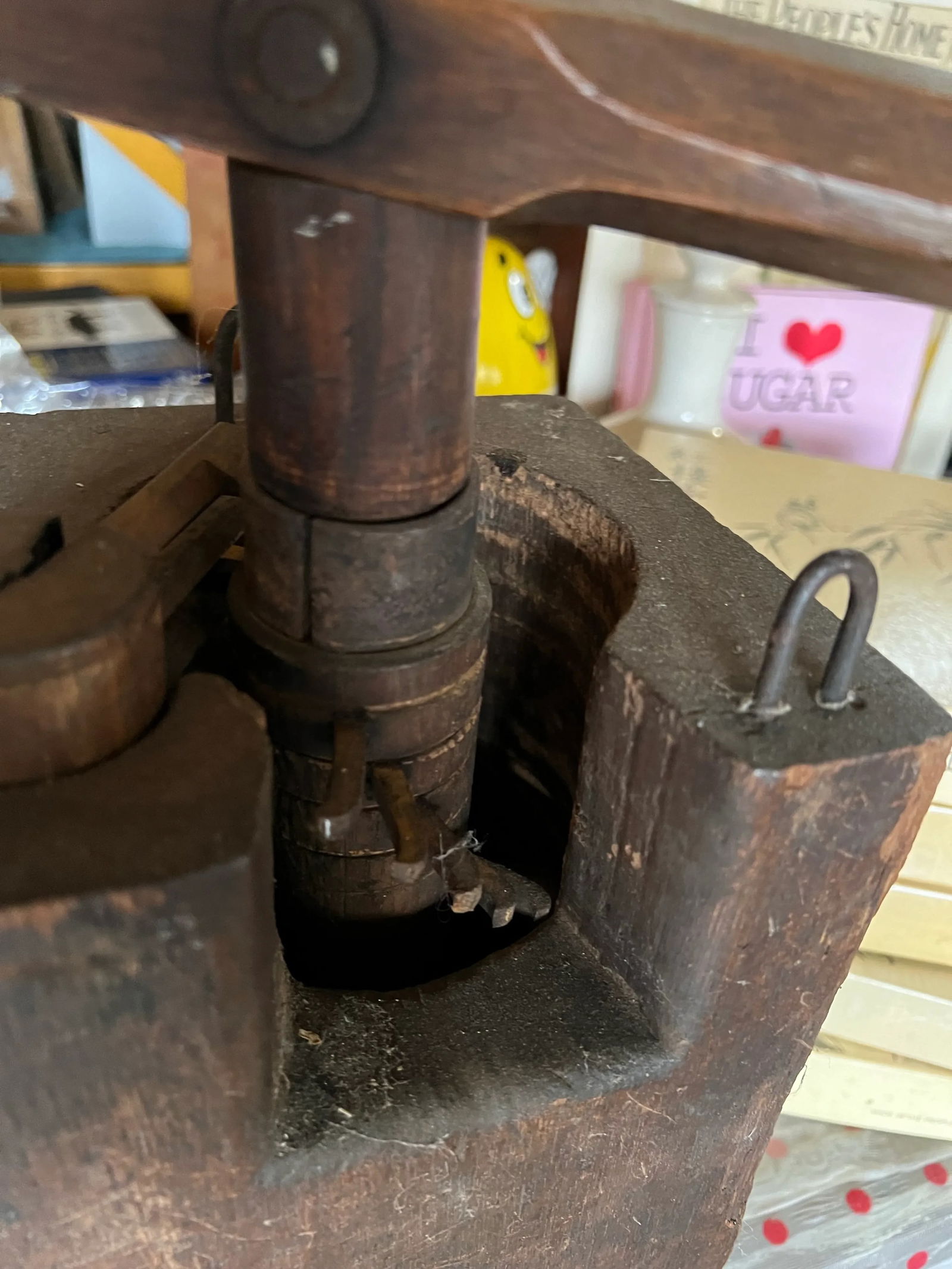 1970s Wooden Shelf Grinder Box - 4