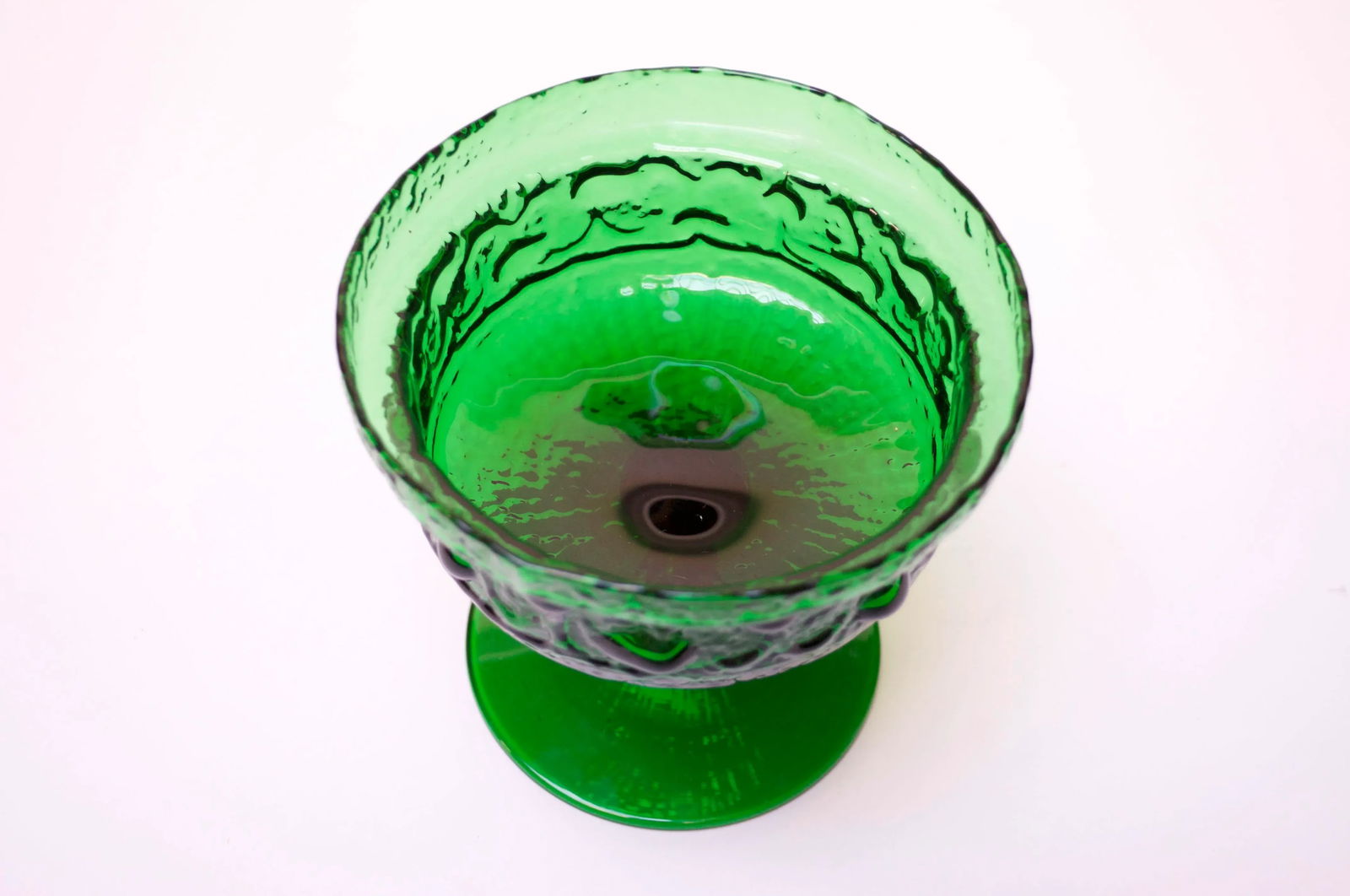 Stelvia Emerald Blown-Glass Stemmed Dish Designed by Wayne Husted - 3