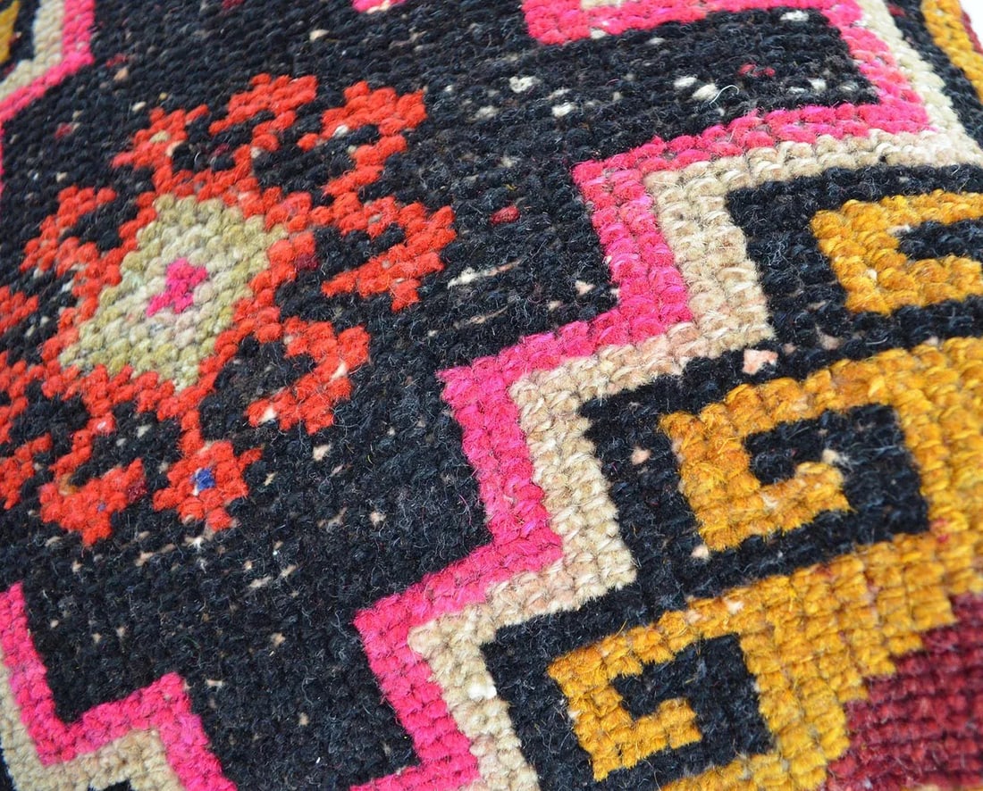 15" Vintage Hand Knotted Pillow Cover From Turkish Rug - 3