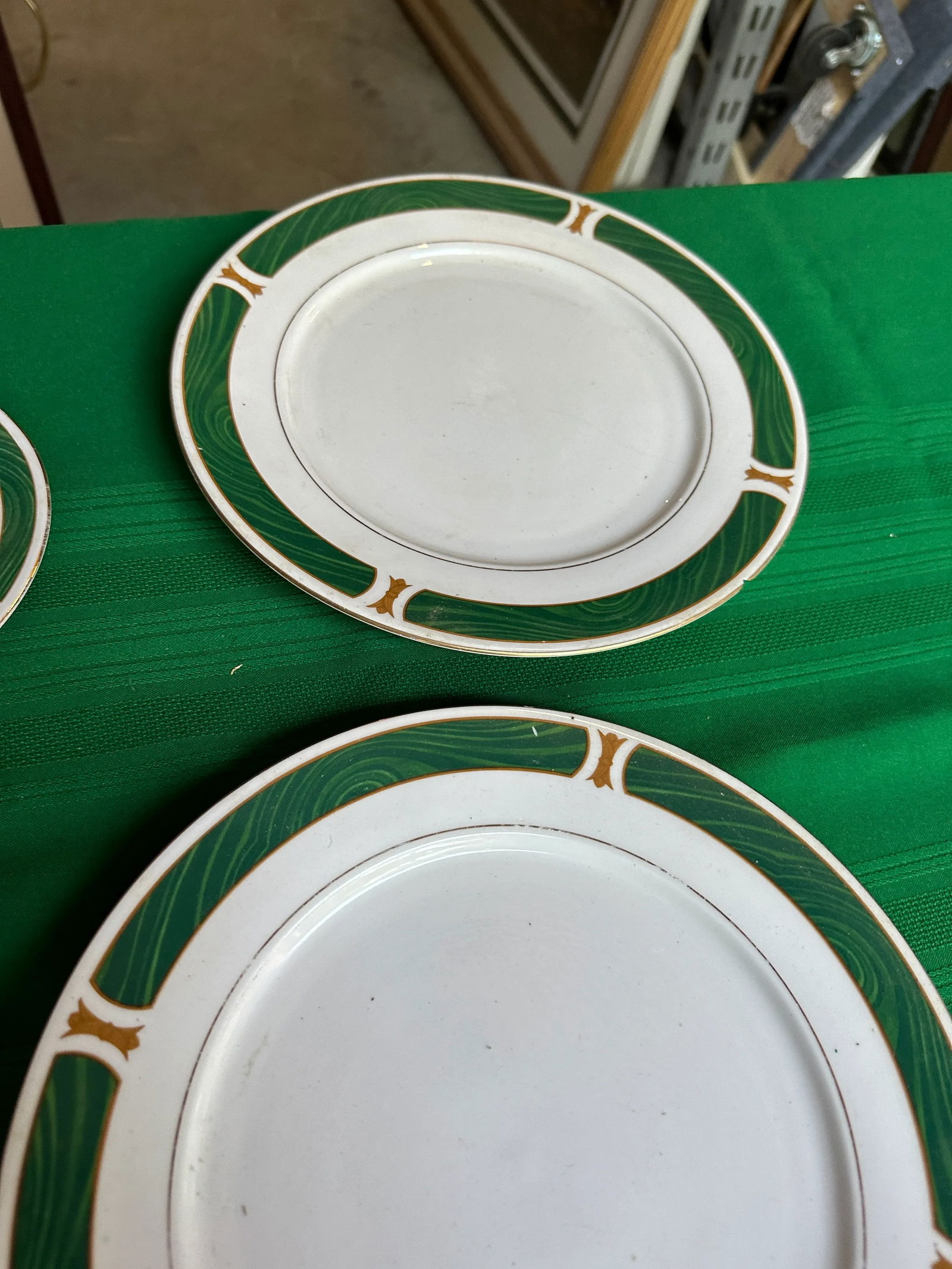 1970s Gabbay China Malachite Plates and Bowls Collection- 7 Pieces - 6