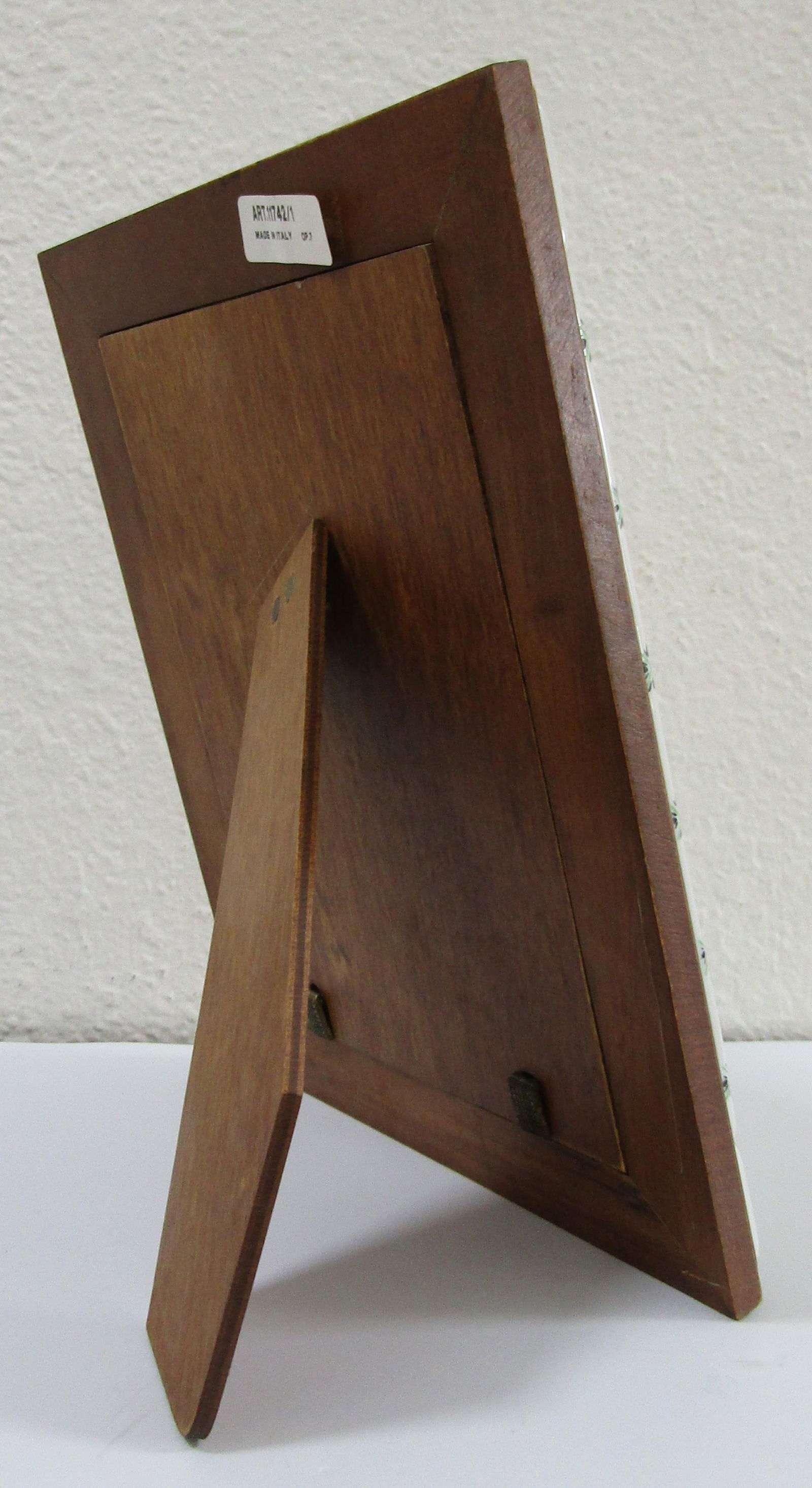 Mangani Italy Green and White Porcelain Frame - 10