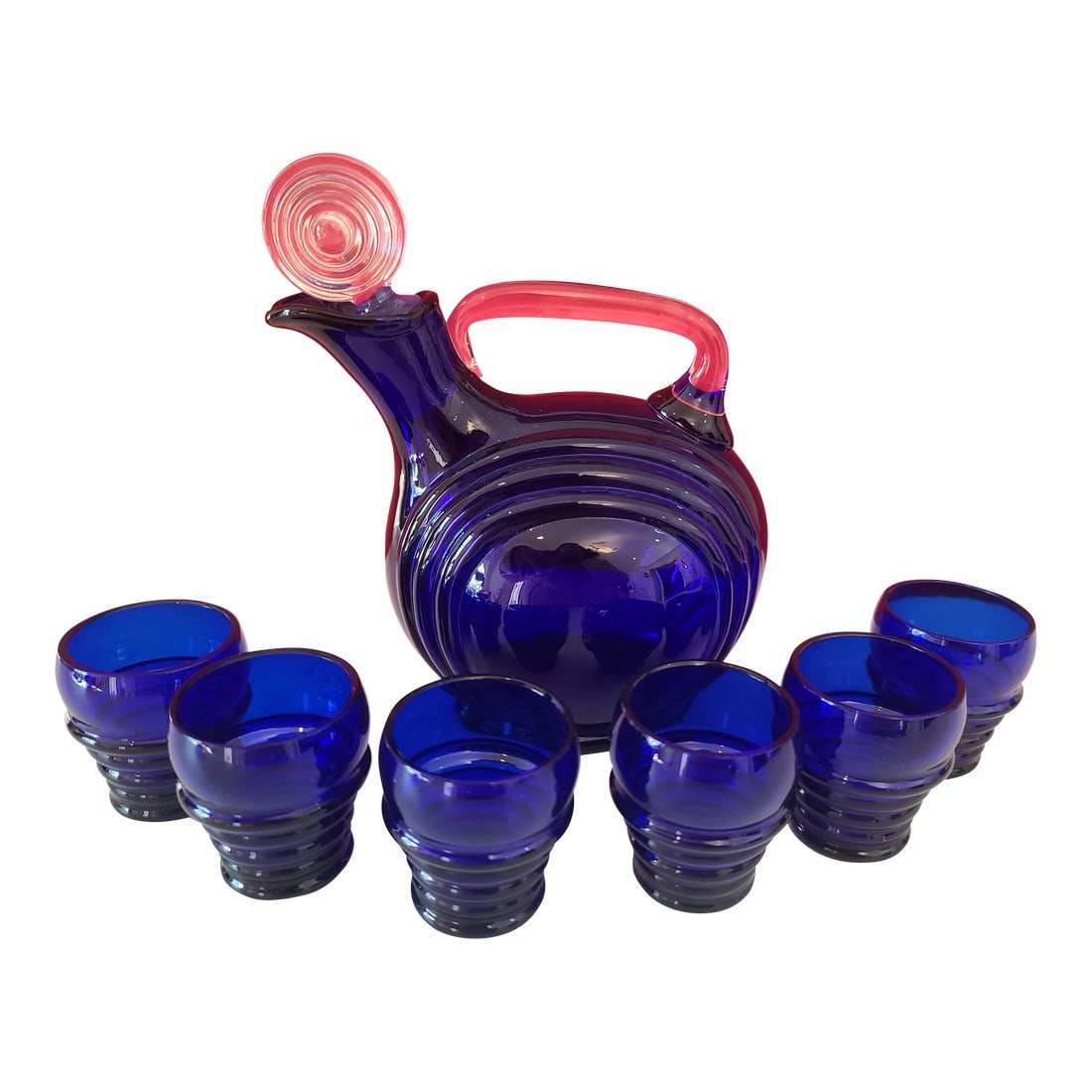 1930's Cambridge Cobalt Blue Blown Glass Decanter & 6 Shot Glasses: Beautifully colored glassware that will complement any growing vintage collection!. Attention on the handle and swirled stopper, adds an extra touch of style. Decanter with six shot glasses, perfect d