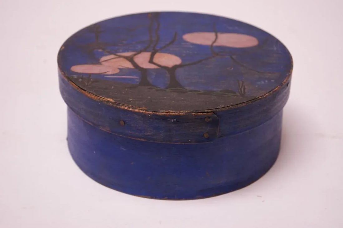 Early 20th Century Americana Pantry Box in Indigo With Tree Motif - 2
