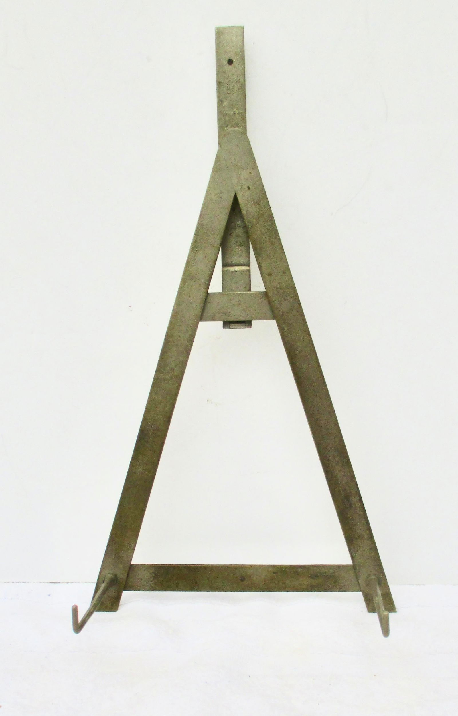 Steel Alloy Metal Table and Wall Easel for Sculptural Plaques Circa 80s. - 5