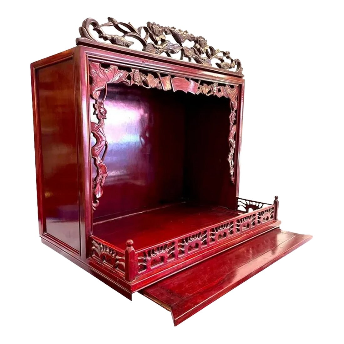 Buddhist Temple Shrine Altar - Butsudan - Red Lacquer: Almost every buddhist home, business, or public facility has some sort of altar or shrine. Which houses a buddha, appropriate tributes, candles, and other symbolic elements. This vintage "butsudan" is