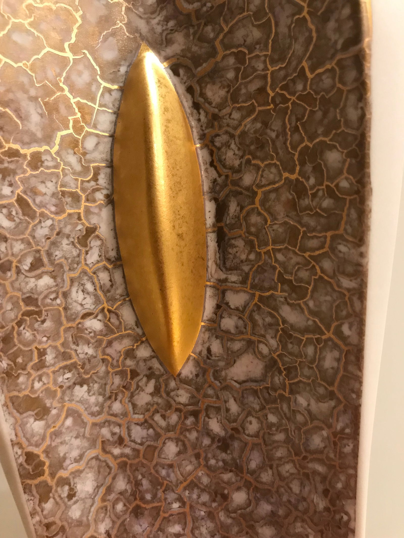 Vintage 1960s Space Age Retro Brass and Mottled Gold Ceramic Table Lamp - 8