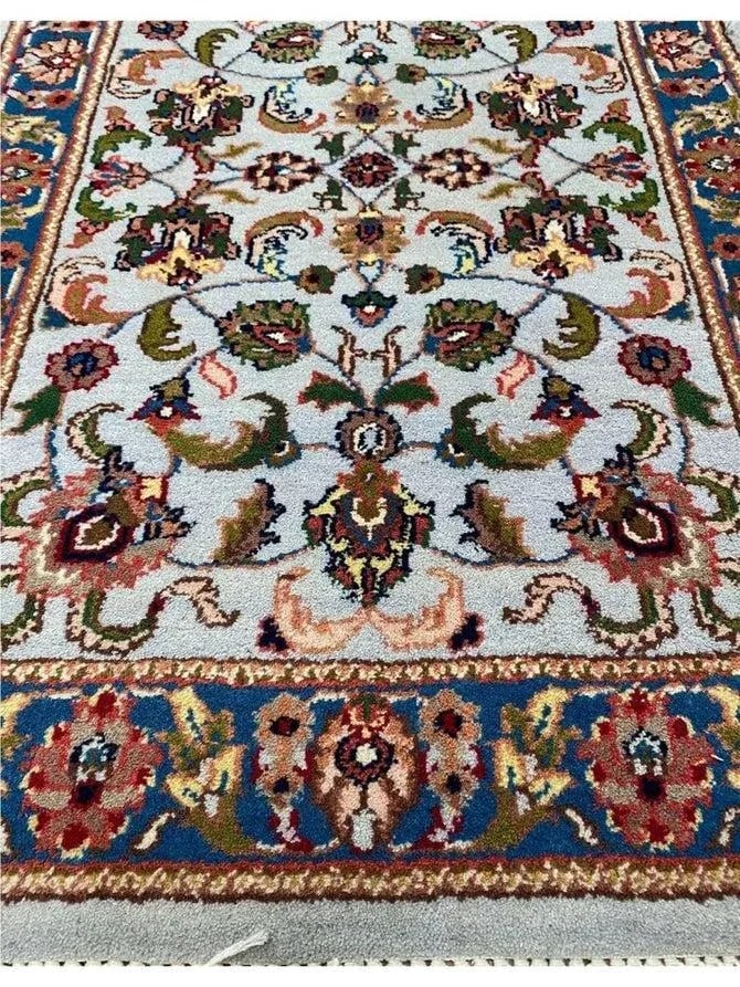 1990s Handwoven Indian Agra Area Rug 2x3 - 5