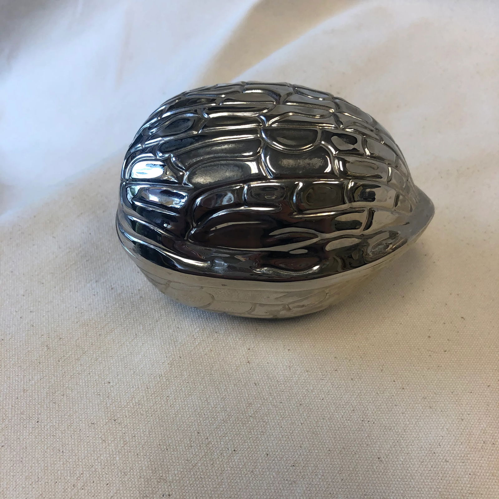 1970s Silver Nut Shaped Catchall Box - 5
