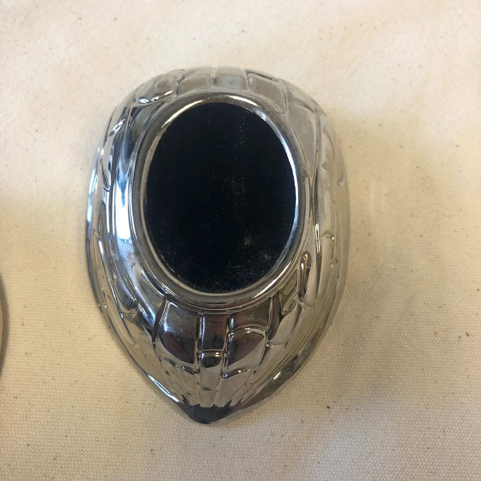 1970s Silver Nut Shaped Catchall Box - 9