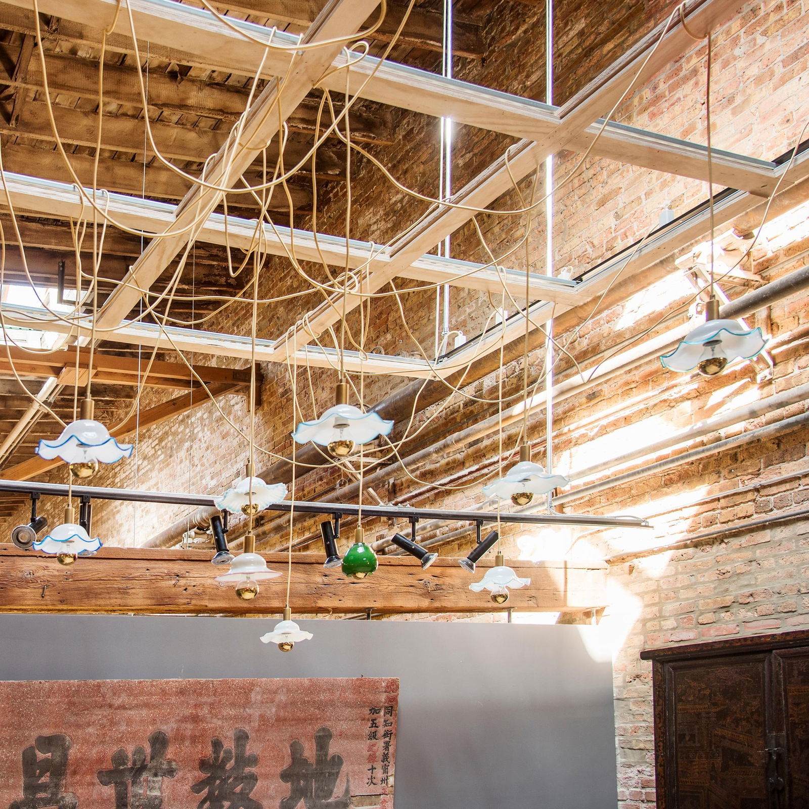 Vintage Chinese Shanghai Deco Glass Pendant, c. 1920 - 5