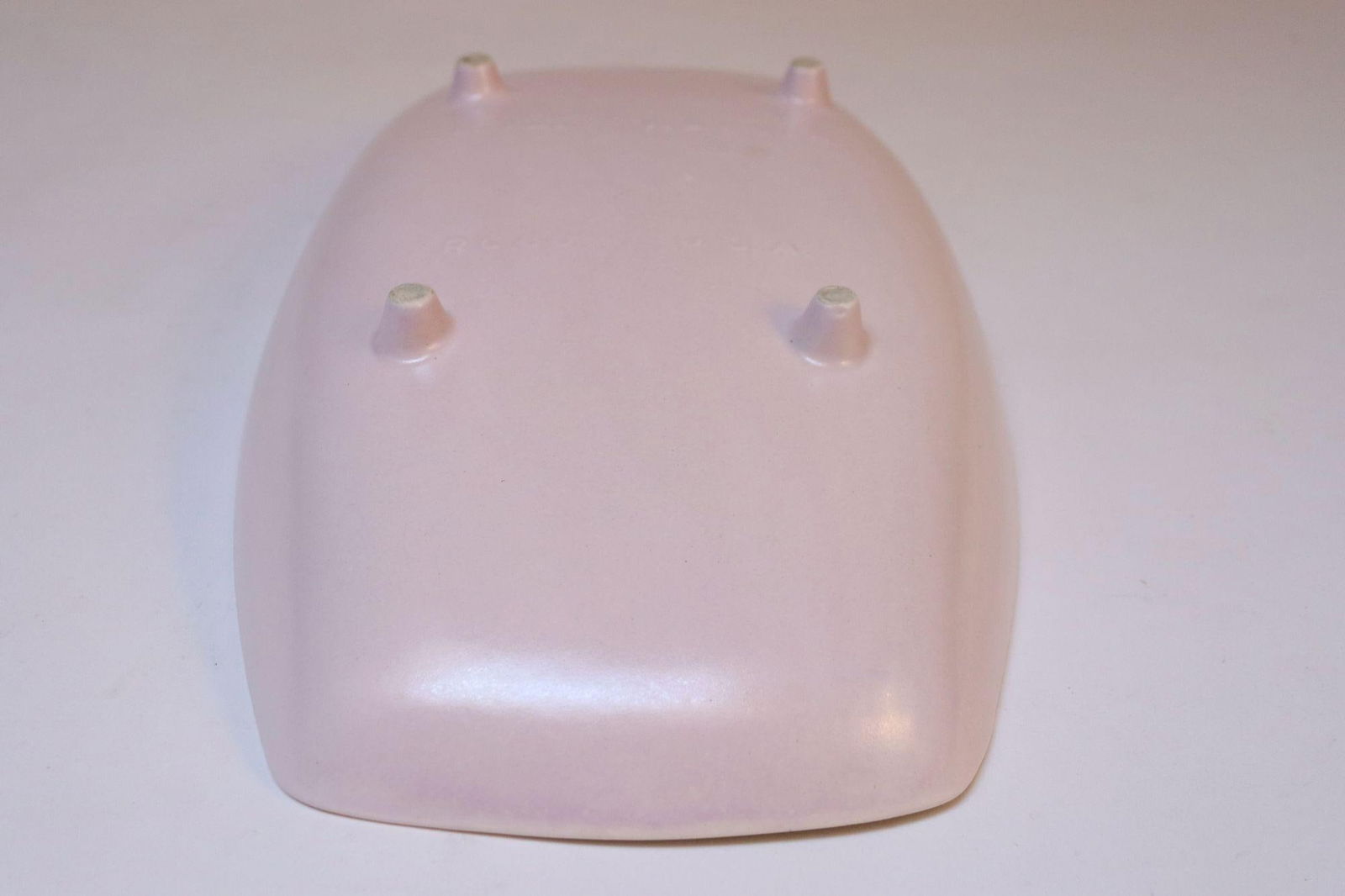 Vintage Pink Ceramic Elongated Footed Tray by Royal Haeger - 10