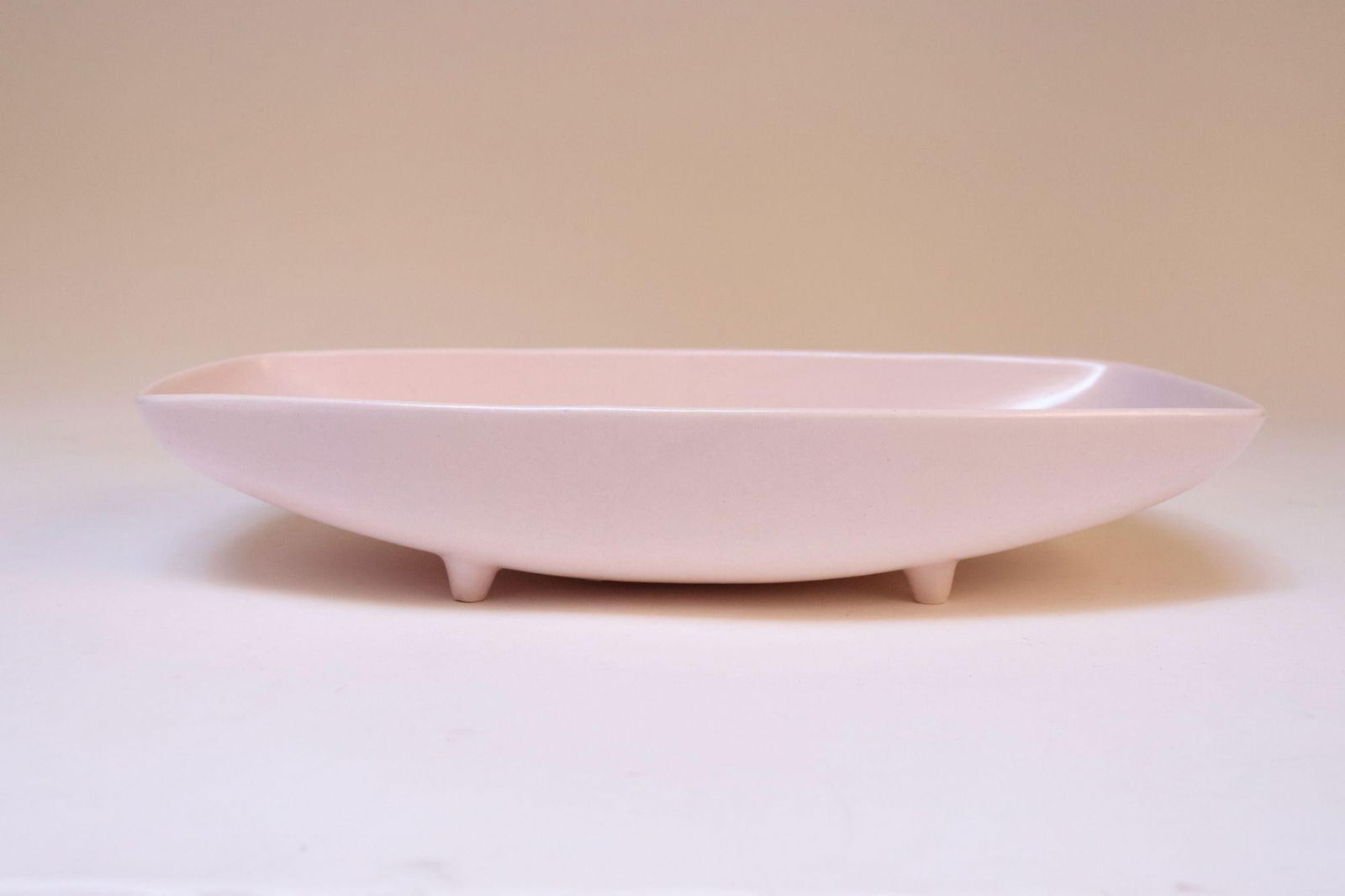 Vintage Pink Ceramic Elongated Footed Tray by Royal Haeger - 6