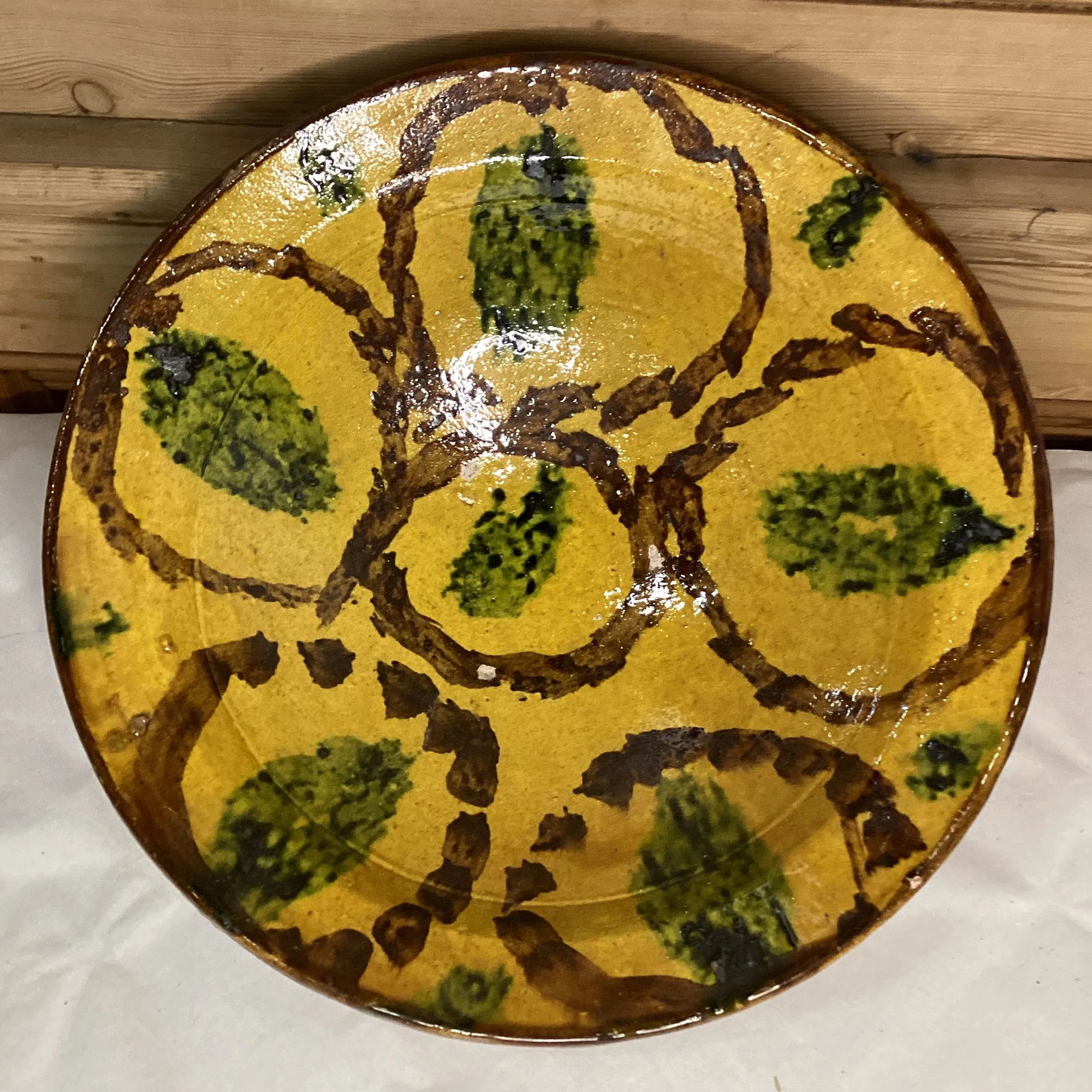 Late 20th Century Hand-Thrown Decorative Ceramic Bowl From Pakistan - 4