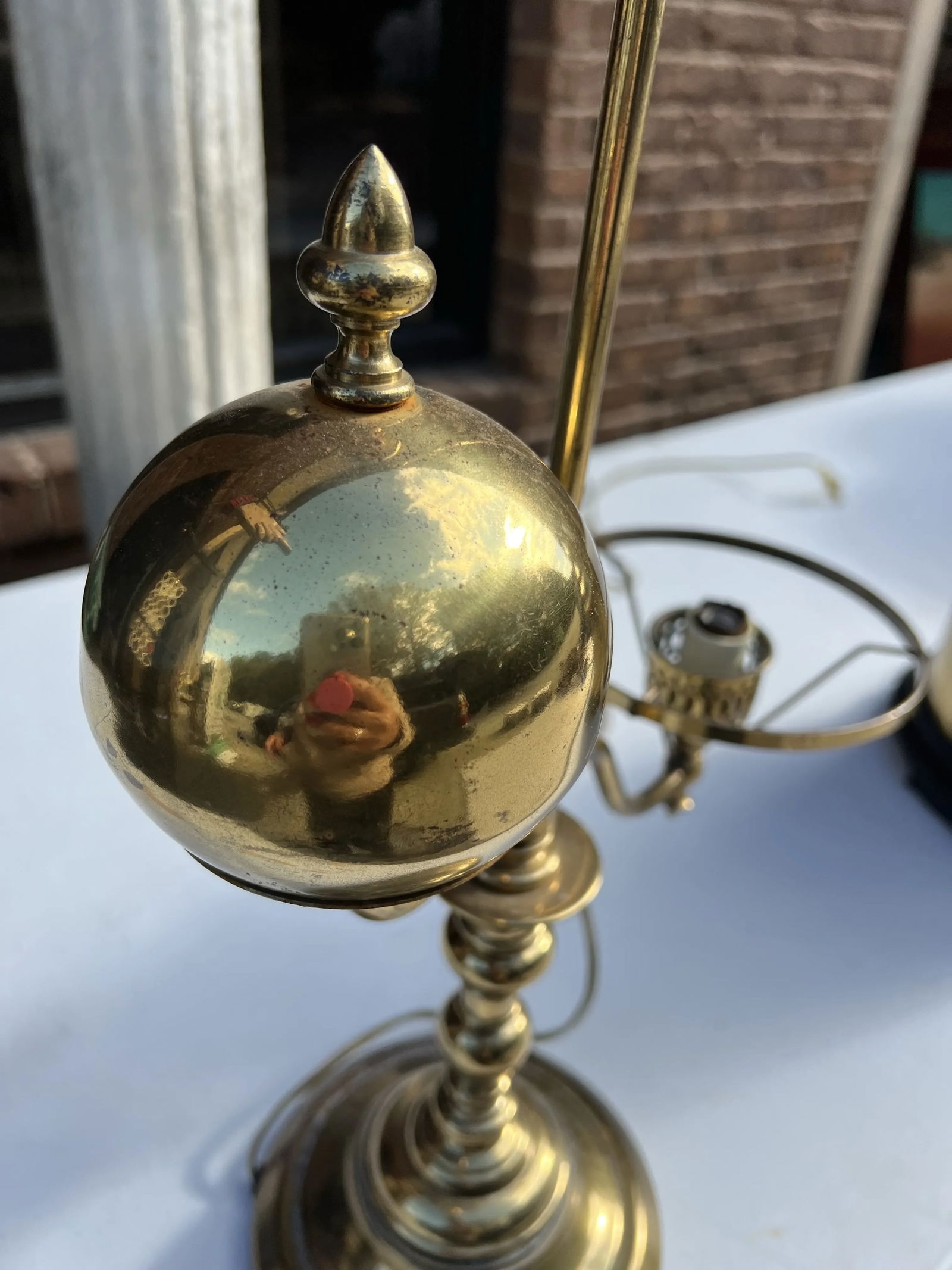 1970s Art Deco Brass Decorative Lamp - 3