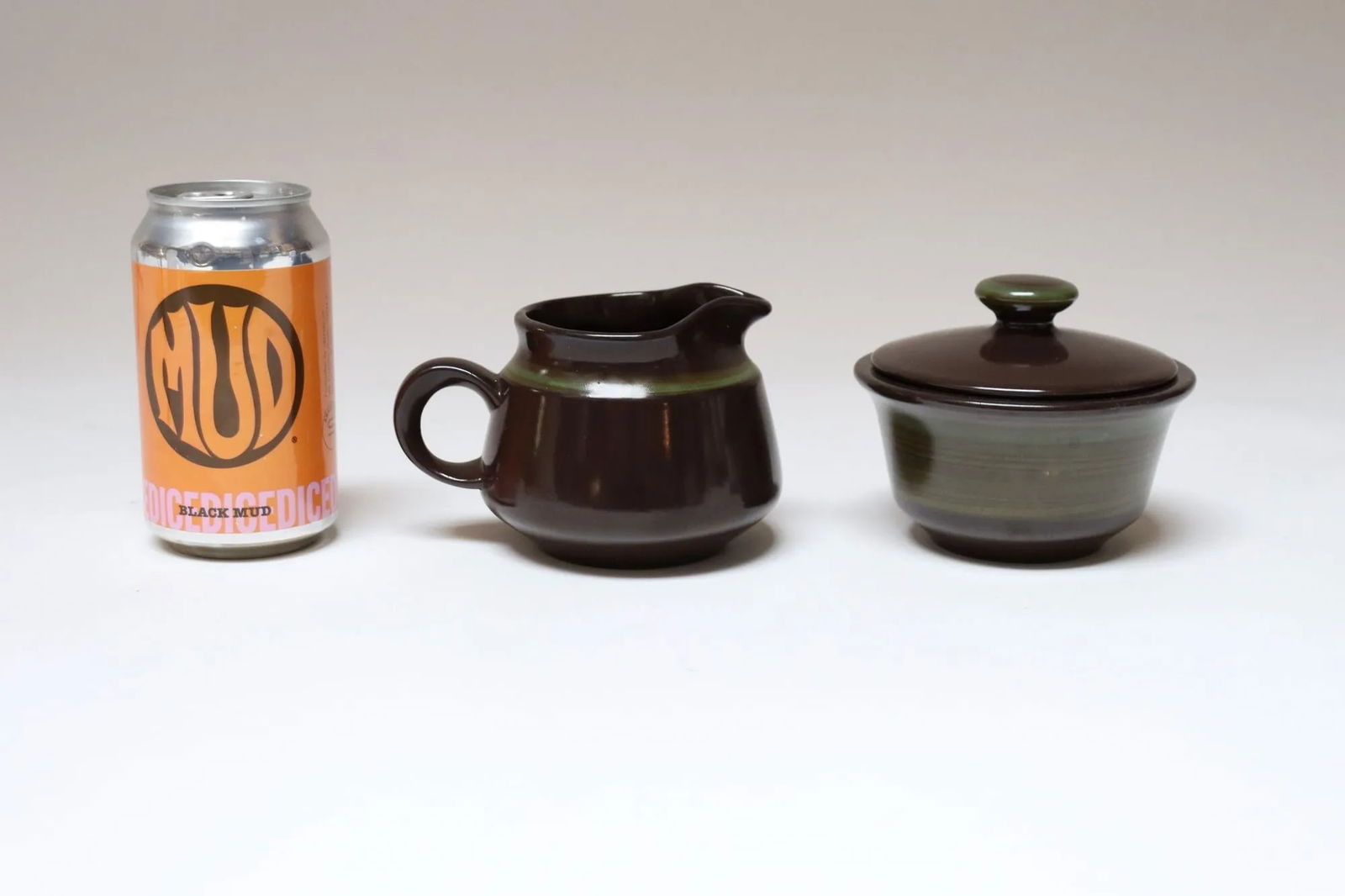 Vintage Franciscan "Madeira" Pottery Earthernware Creamer and Sugar Set - 3