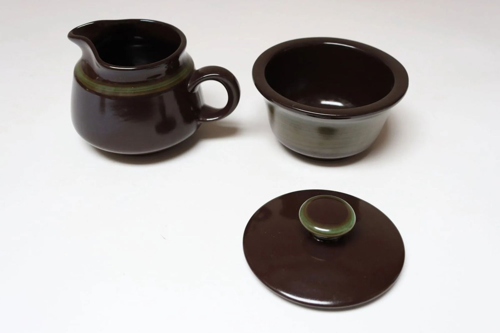 Vintage Franciscan "Madeira" Pottery Earthernware Creamer and Sugar Set - 5