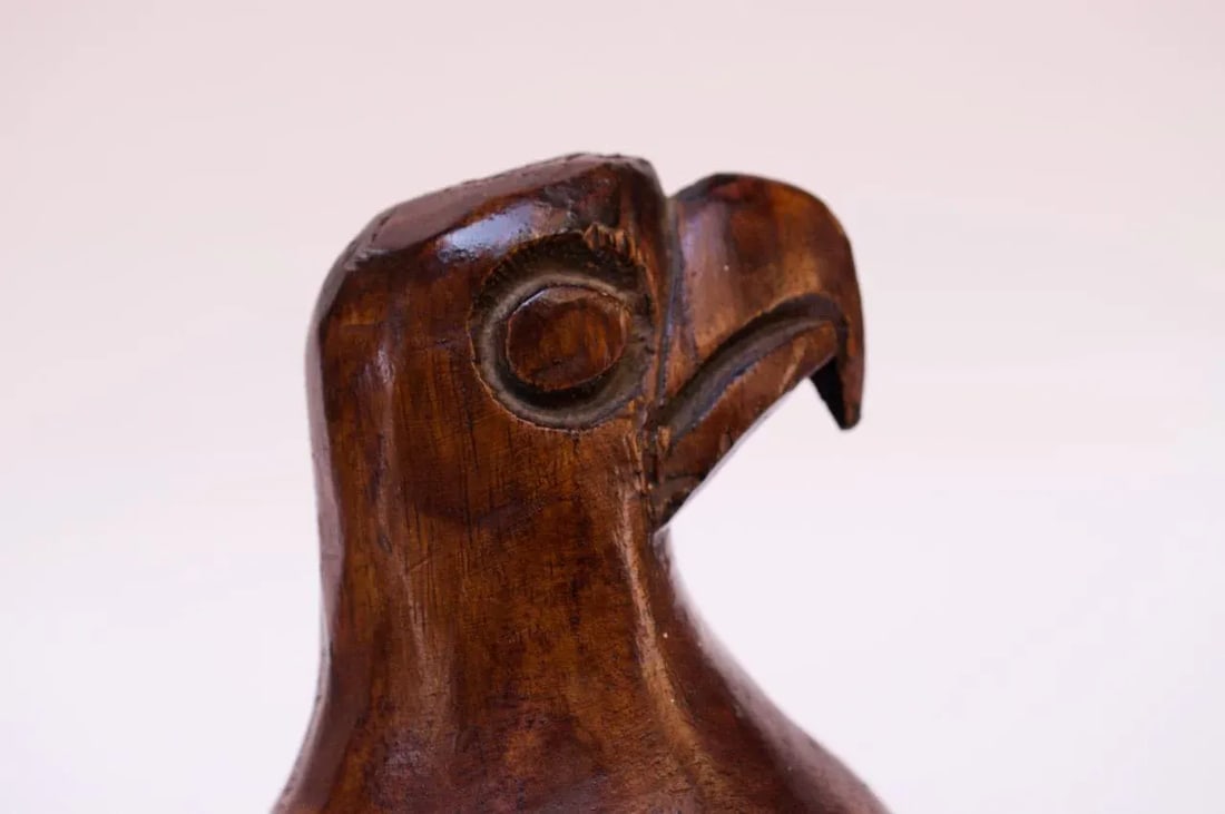 Vintage Folk Art Carved Eagle / Hawk Sculpture - 7