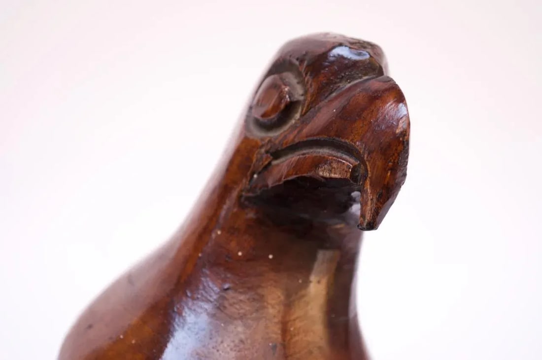 Vintage Folk Art Carved Eagle / Hawk Sculpture - 9